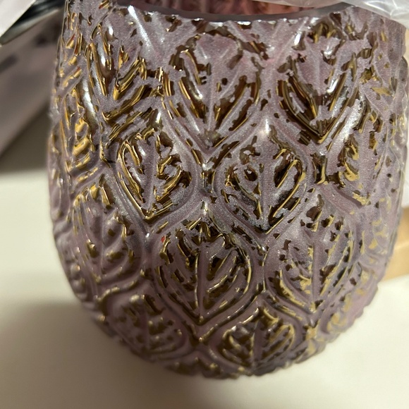 Scentsy Warmer - Picture 1 of 2